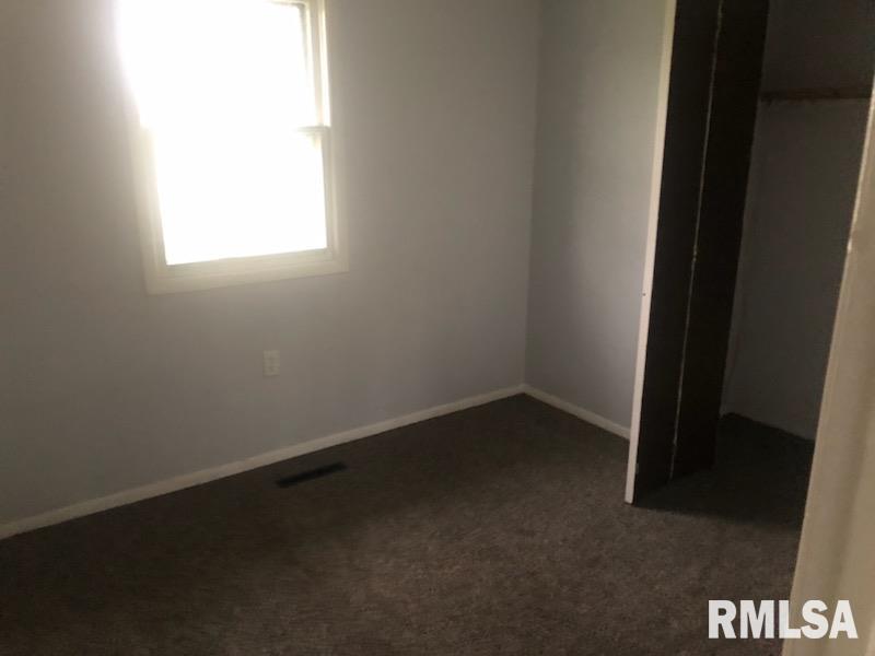 1522 Rim Road Quincy, IL 62305 - Photo 9 of 21