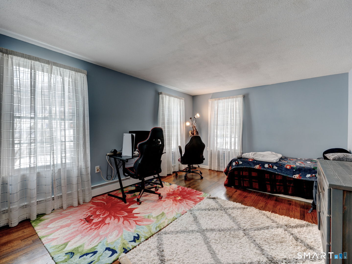 38 Eastwood Road Bristol, CT 06010 - Photo 31 of 40 a bedroom with a workspace