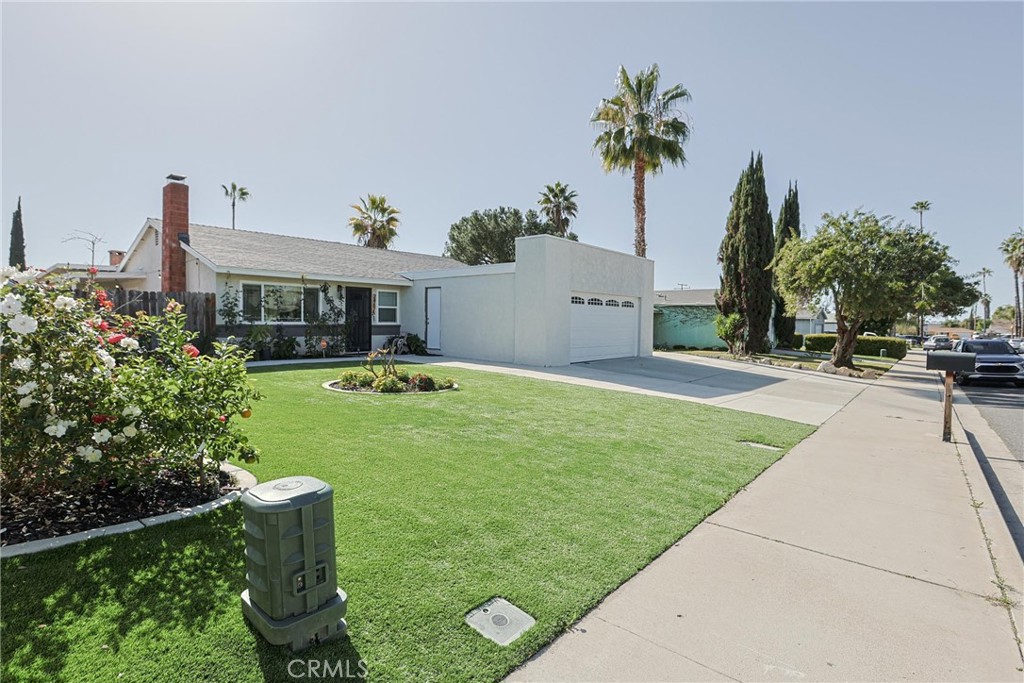 24675 Singer Street Moreno Valley, CA 92557 - Photo 9 of 48