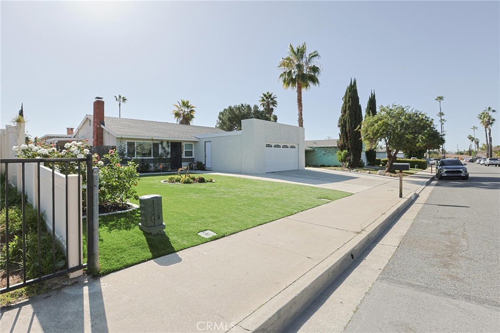 24675 Singer Street Moreno Valley, CA 92557 - Photo 10 of 48