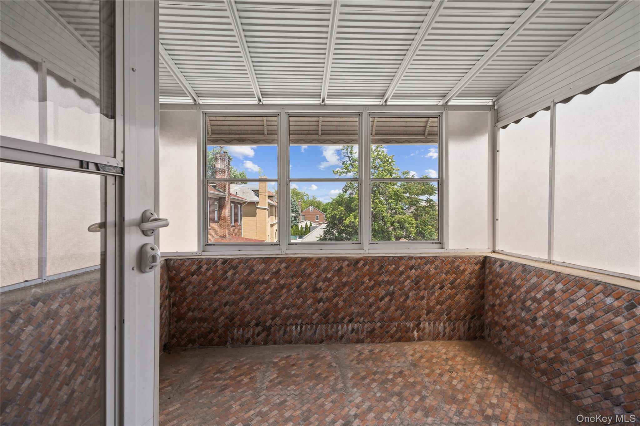 2328 Williamsbridge Road Bronx, NY 10469 - Photo 23 of 50