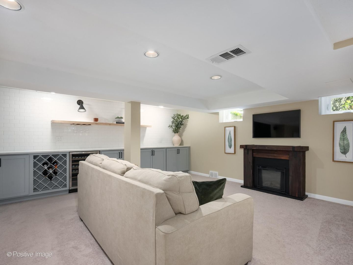 1438 Hoffman Avenue Park Ridge, IL 60068 - Photo 21 of 28 Gallery Image 21