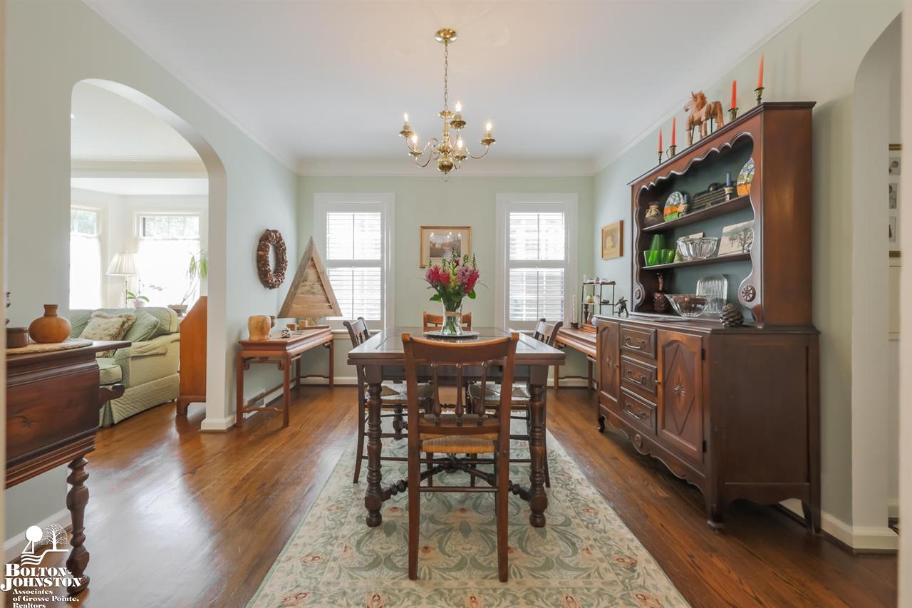 1359 Harvard Road Grosse Pointe Park, MI 48230 - Photo 8 of 31