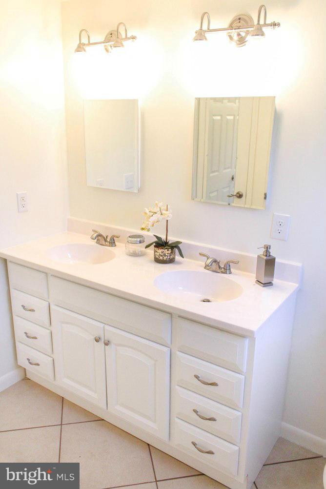 16498 Piney Point Road Piney Point, MD 20674 - Photo 15 of 27 Bath