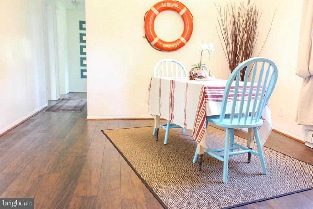 16498 Piney Point Road Piney Point, MD 20674 - Photo 8 of 27 Dining Room