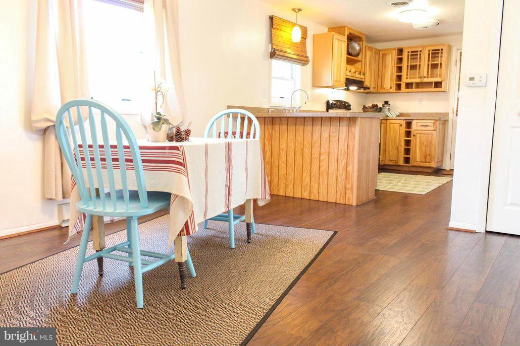 16498 Piney Point Road Piney Point, MD 20674 - Photo 9 of 27 Dining Room