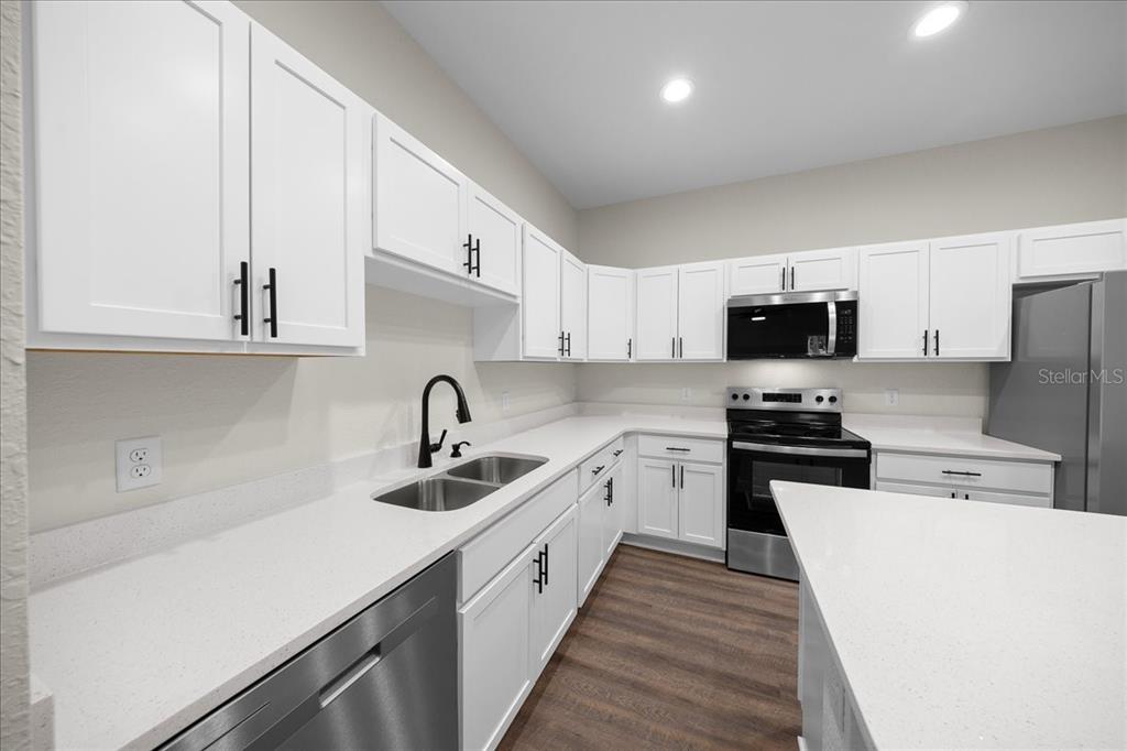 5849 Southeast Drew Road, Unit 1 & 2 Belleview, FL 34420 - Photo 12 of 38