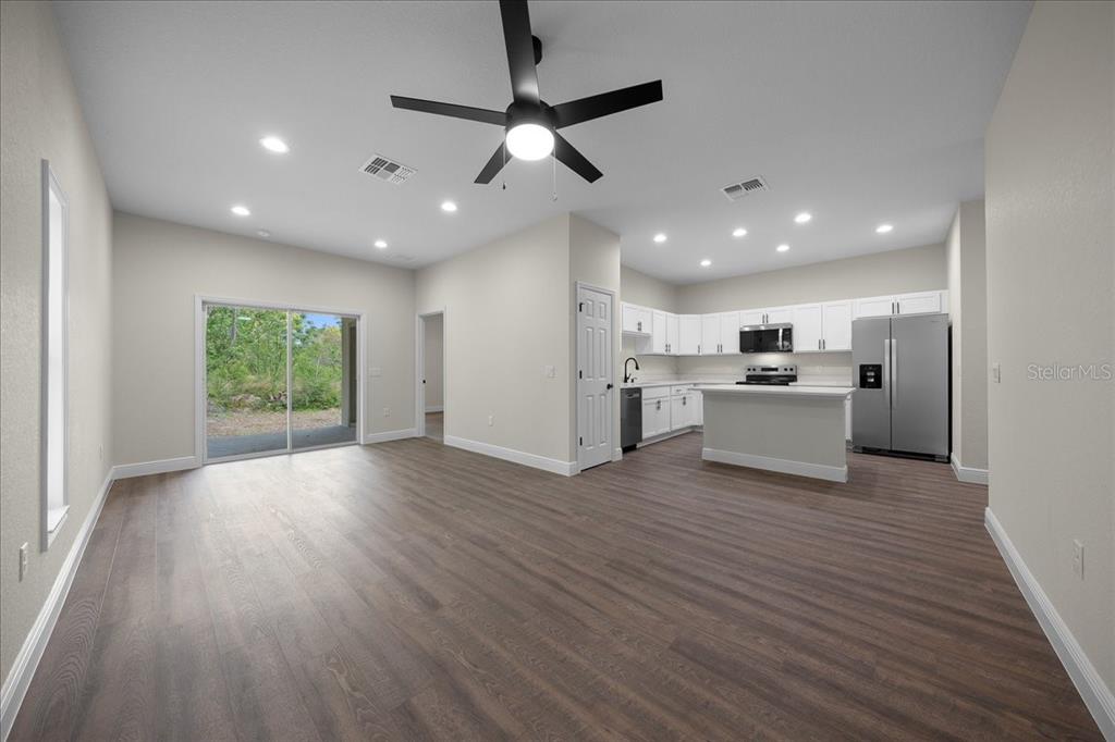 5849 Southeast Drew Road, Unit 1 & 2 Belleview, FL 34420 - Photo 14 of 38