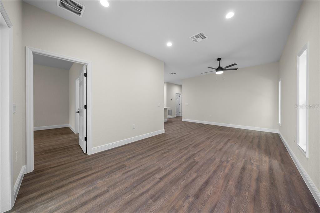 5849 Southeast Drew Road, Unit 1 & 2 Belleview, FL 34420 - Photo 17 of 38