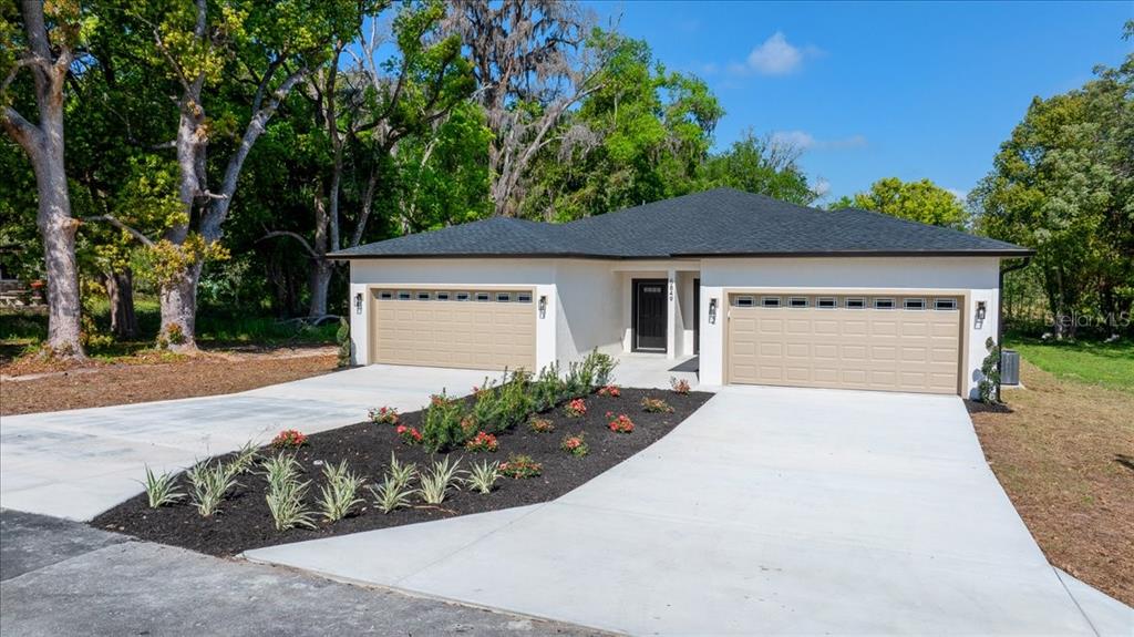 5849 Southeast Drew Road, Unit 1 & 2 Belleview, FL 34420 - Photo 2 of 38