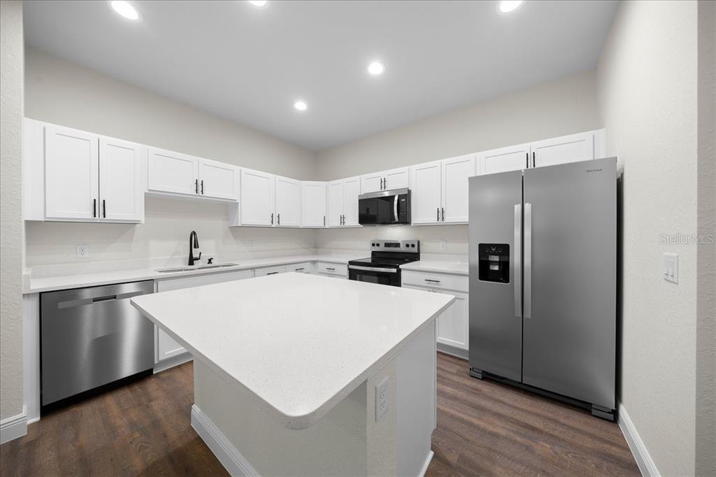 5849 Southeast Drew Road, Unit 1 & 2 Belleview, FL 34420 - Photo 9 of 38