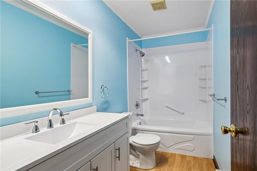 1112 Motor Street New Castle, PA 16101 - Photo 18 of 49