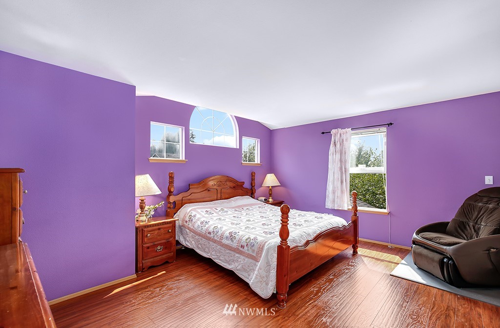 407 Nile Place Northeast Renton, WA 98059 - Photo 14 of 25
