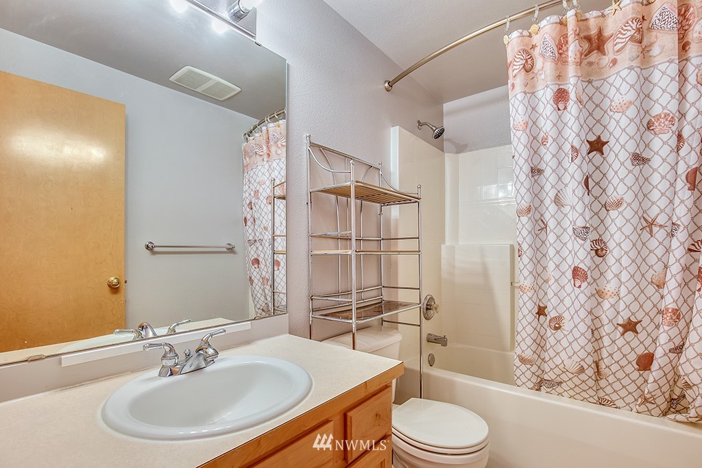 407 Nile Place Northeast Renton, WA 98059 - Photo 21 of 25