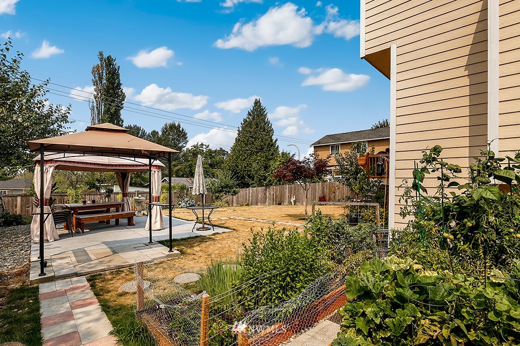 407 Nile Place Northeast Renton, WA 98059 - Photo 23 of 25