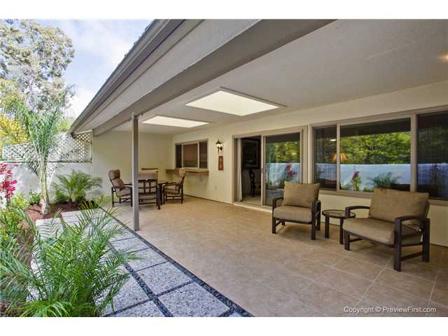 16902 Via De Santa Fe, Unit 3 Rancho Santa Fe, CA 92091 - Photo 18 of 21 Gallery Image 18