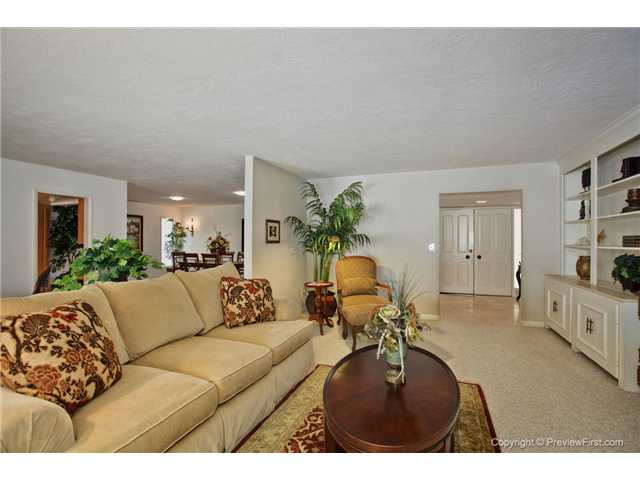 16902 Via De Santa Fe, Unit 3 Rancho Santa Fe, CA 92091 - Photo 5 of 21 Gallery Image 5