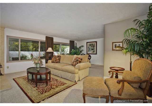 16902 Via De Santa Fe, Unit 3 Rancho Santa Fe, CA 92091 - Photo 6 of 21 Gallery Image 6