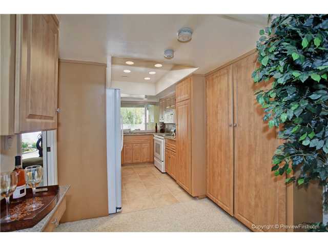 16902 Via De Santa Fe, Unit 3 Rancho Santa Fe, CA 92091 - Photo 10 of 21 Gallery Image 10