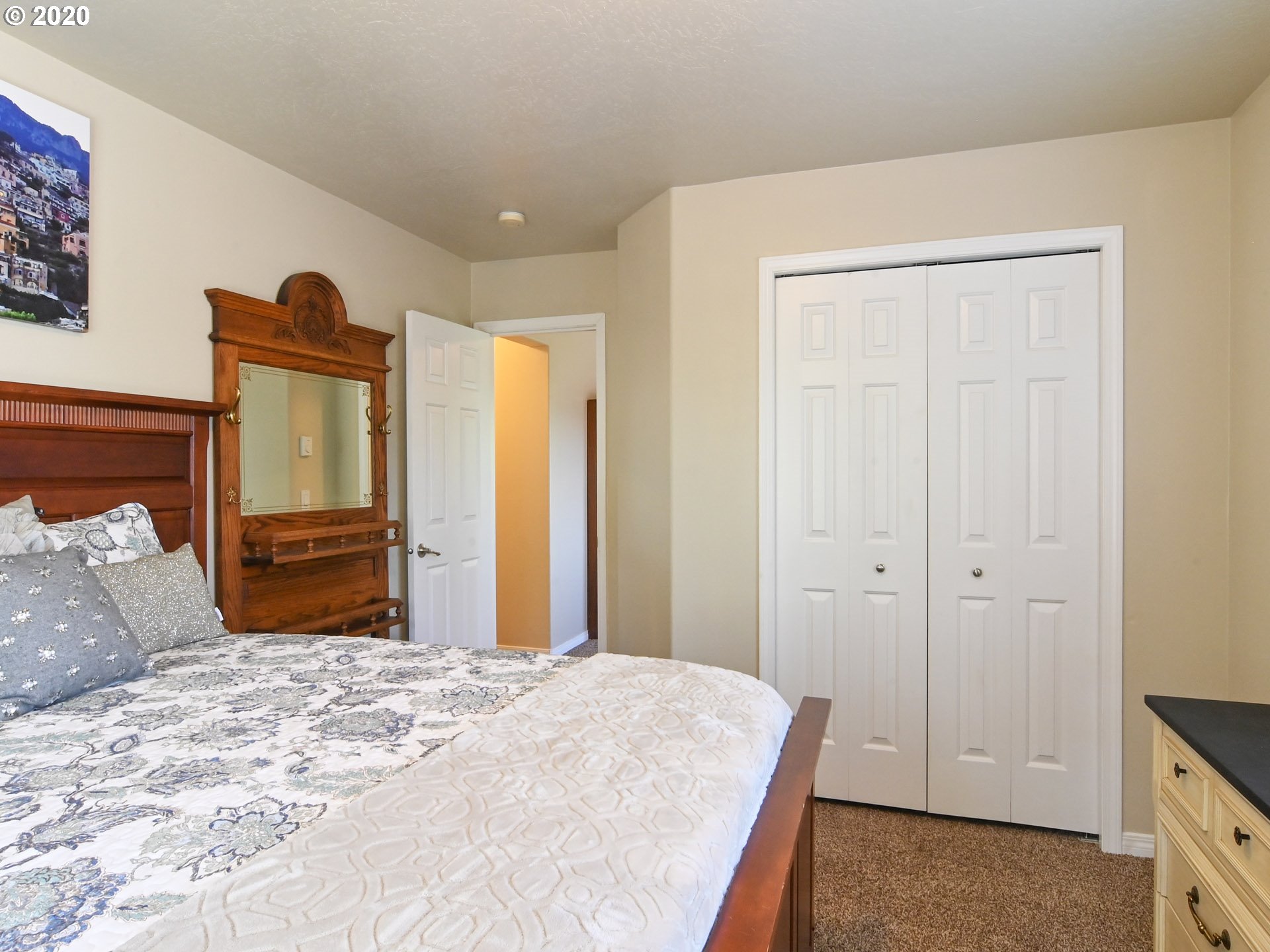871 South 72nd Street Springfield, OR 97478 - Photo 14 of 32