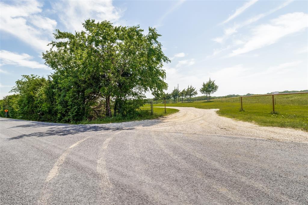 7163 County Road 573 Blue Ridge, TX 75424 - Photo 2 of 9