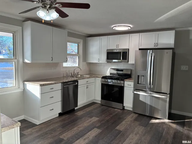 $140,000 | 2205 Sycamore Street, Quincy, IL 62301