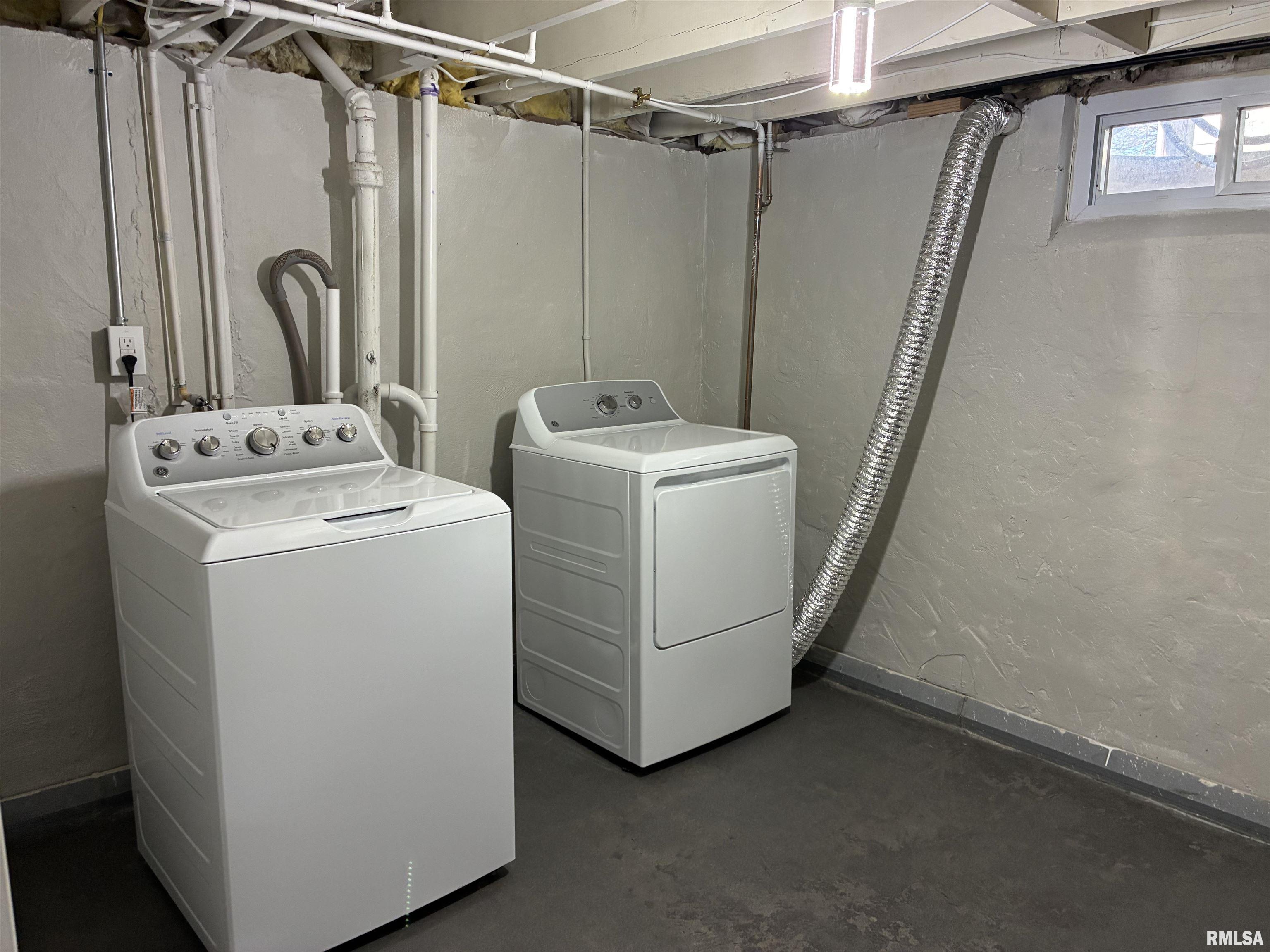 2205 Sycamore Street Quincy, IL 62301 - Photo 10 of 13