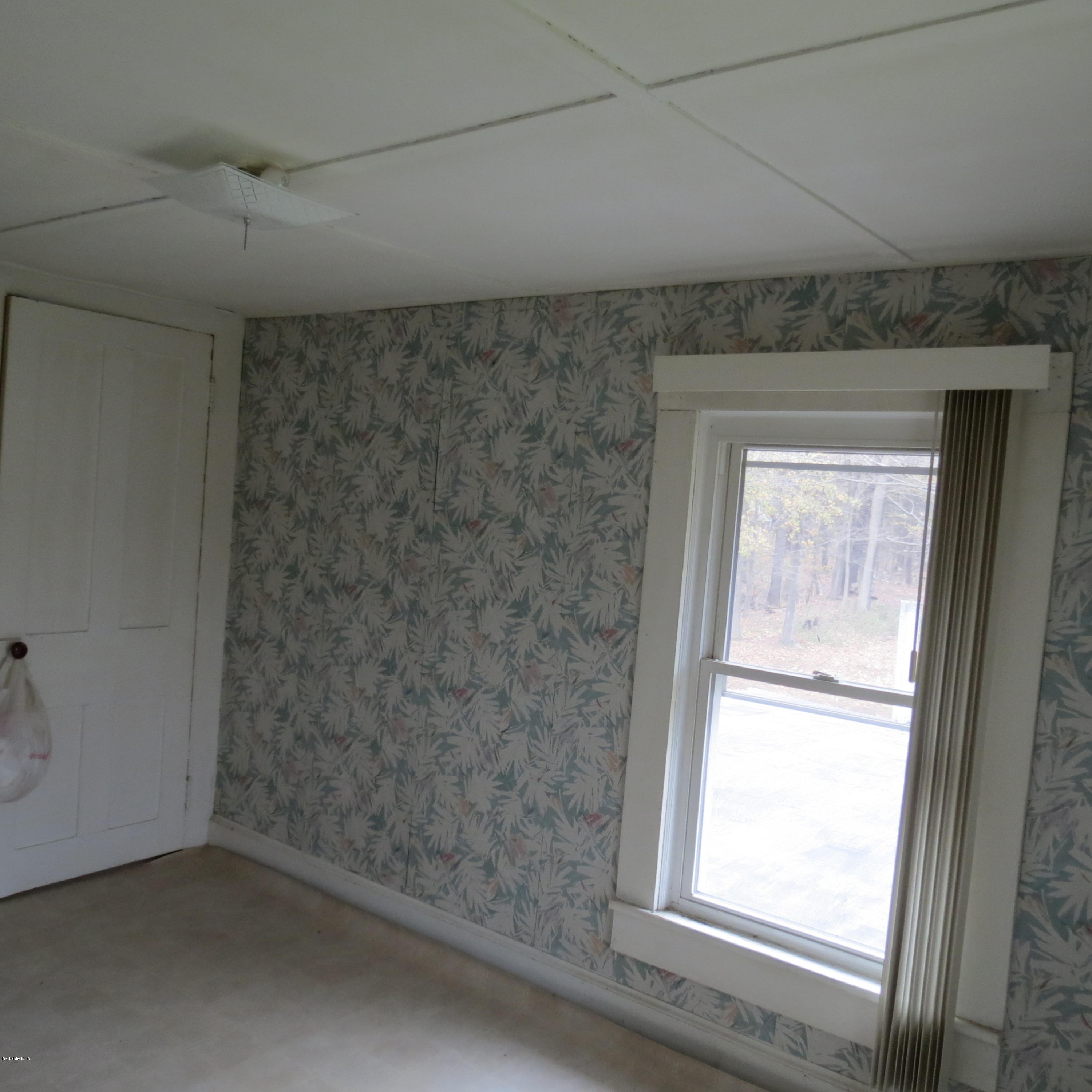1206 North Hoosac Road Williamstown, MA 01267 - Photo 19 of 26 Upstaiars Bedroom #1