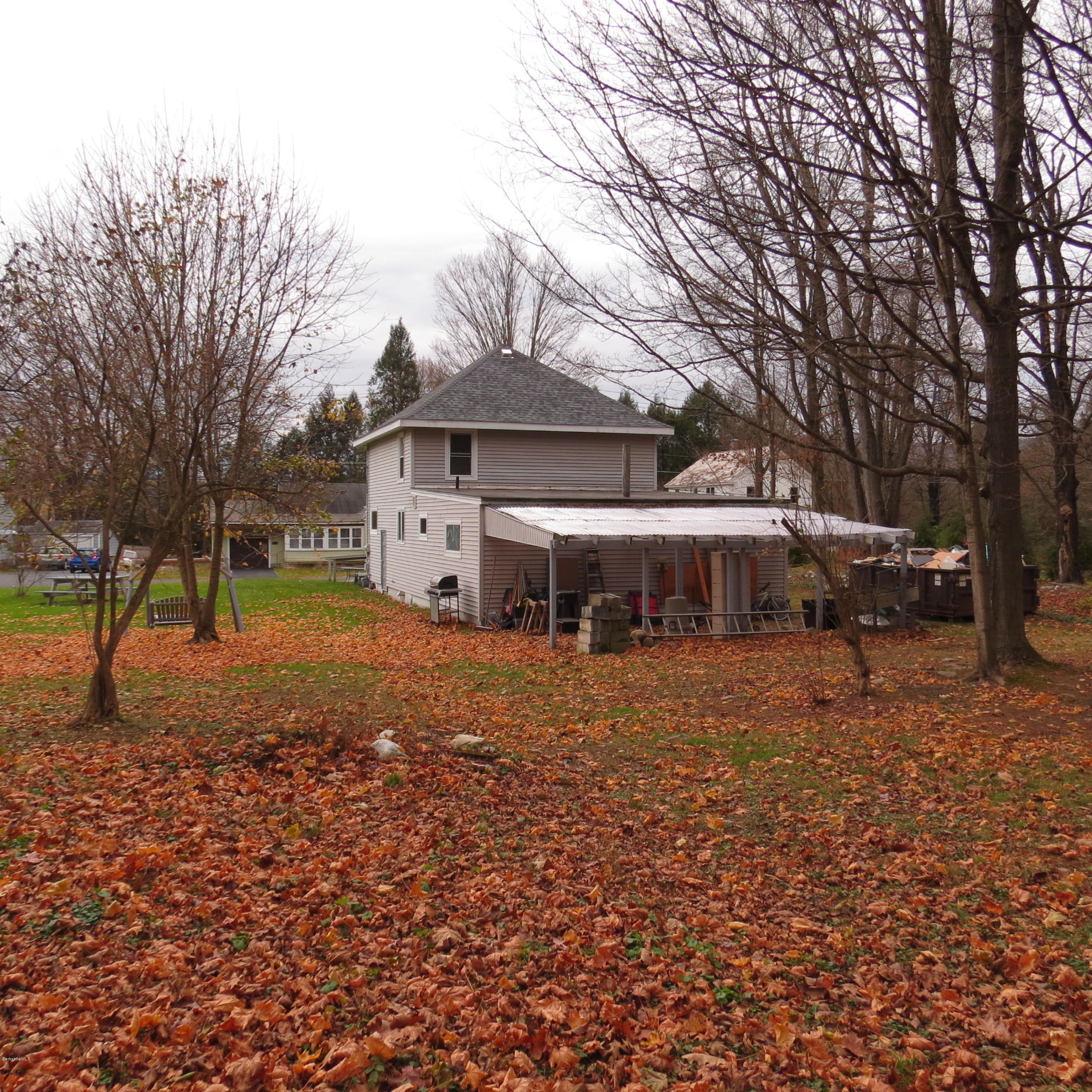 1206 North Hoosac Road Williamstown, MA 01267 - Photo 4 of 26 IMG_4791