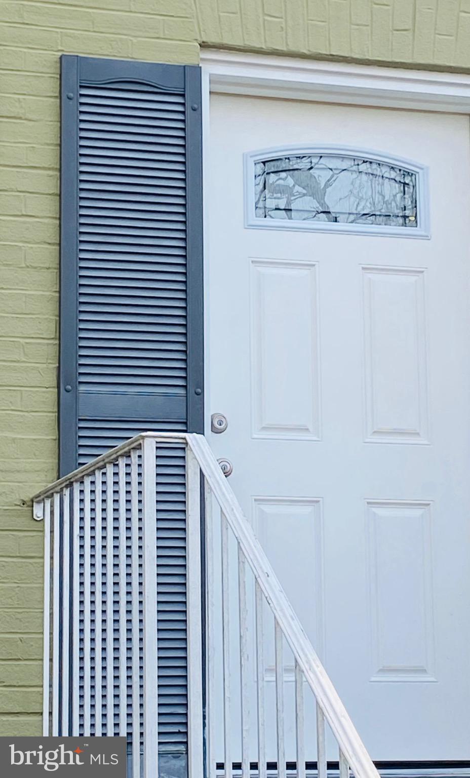 14419 Cool Oak Lane Centreville, VA 20121 - Photo 3 of 30