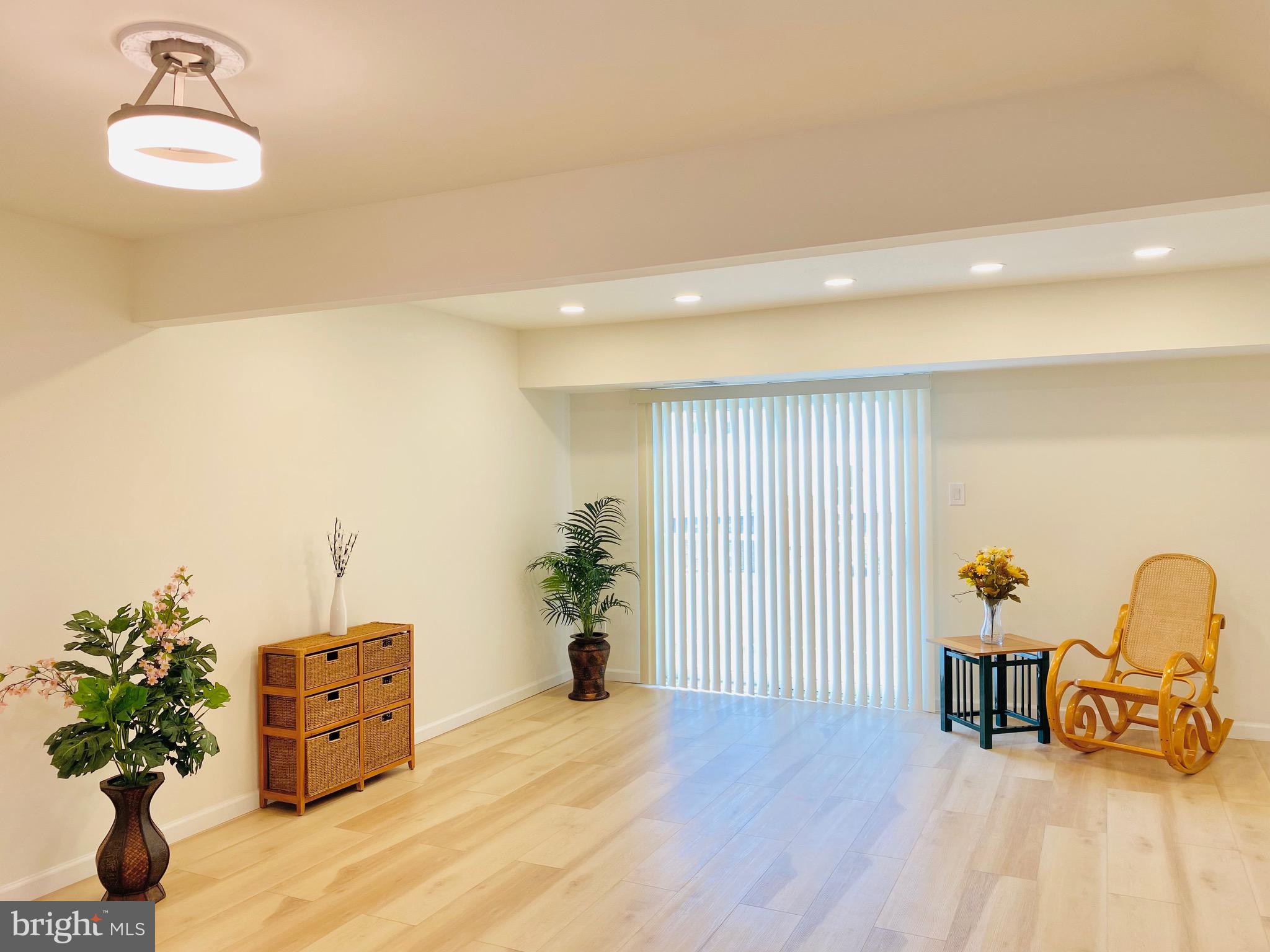 14419 Cool Oak Lane Centreville, VA 20121 - Photo 6 of 30