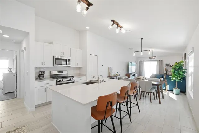 $2,250 | 22539 Storybook Cabin Way, Land O Lakes, FL 34637