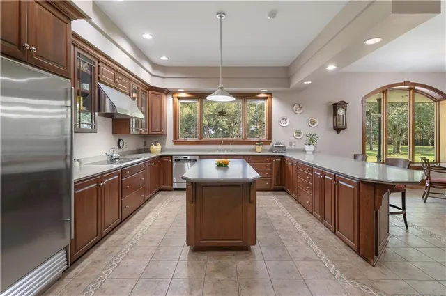 $1,600,000 | 22450 Elderberry Lane, Bush, LA 70431