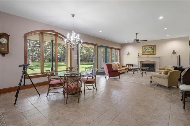 $1,600,000 | 22450 Elderberry Lane, Bush, LA 70431