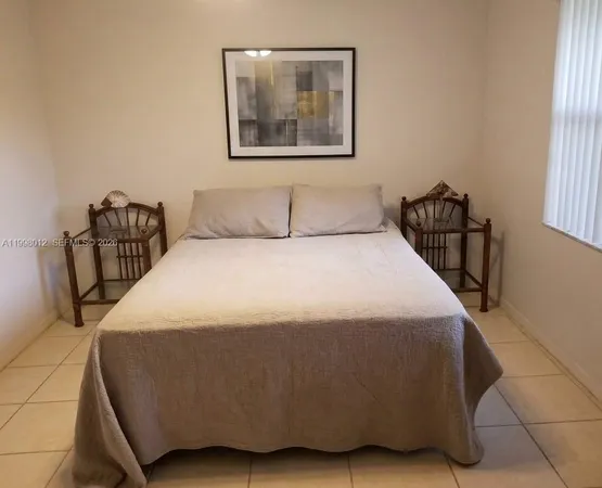 $1,699 | 15989 Southwest 149th Terrace, Unit 15989, Miami, FL 33196