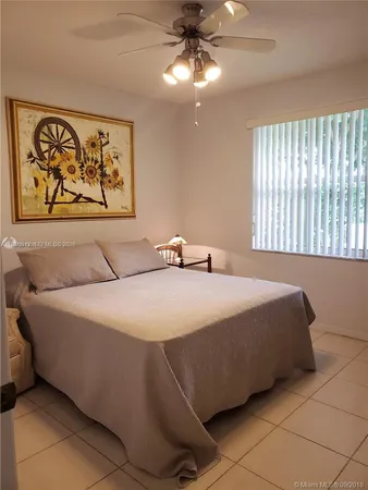 $1,800 | 15989 Southwest 149th Terrace, Unit 15989, Miami, FL 33196