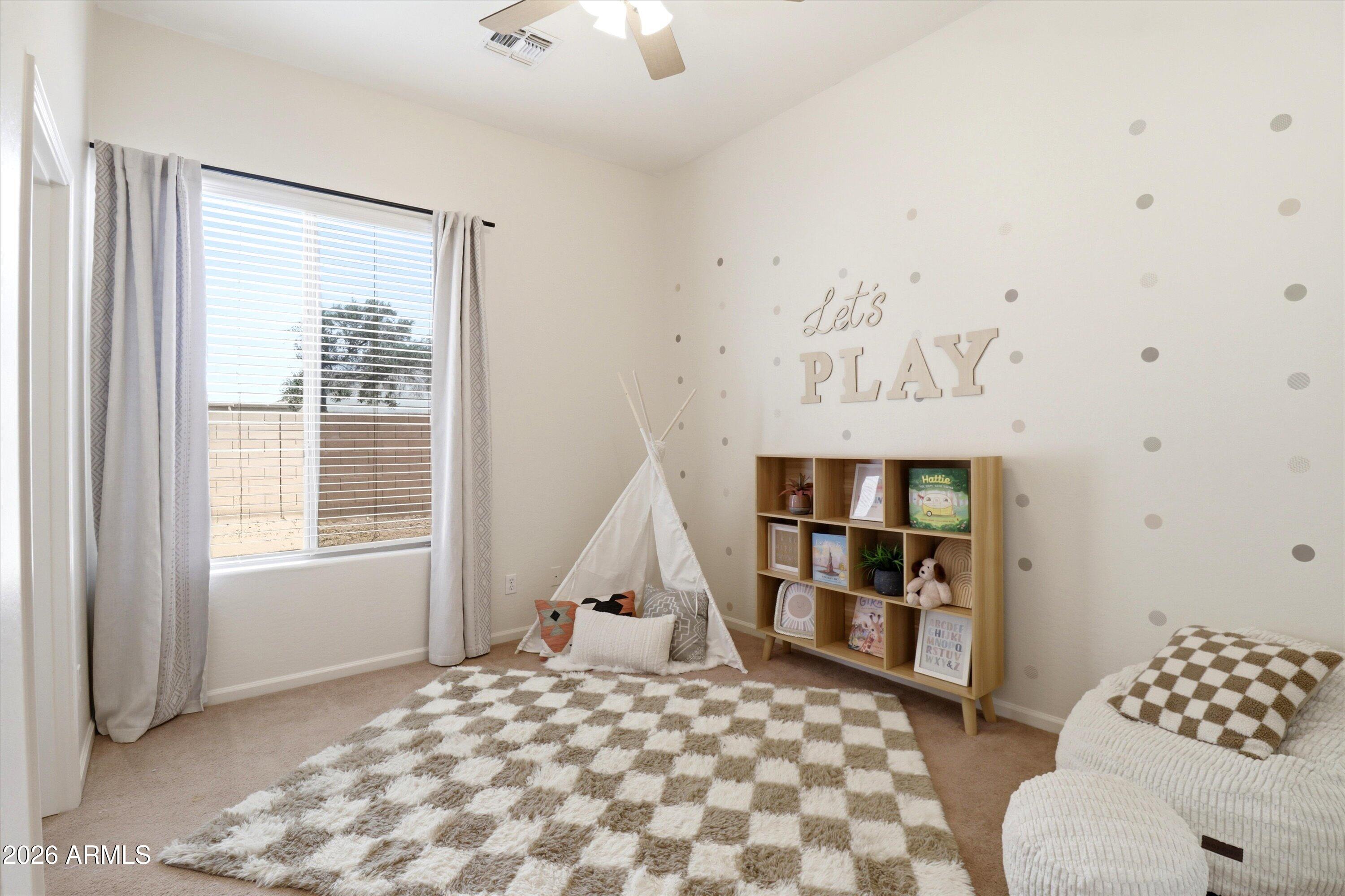 6758 Rachael Way Gilbert, AZ 85298 - Photo 18 of 32 Guest