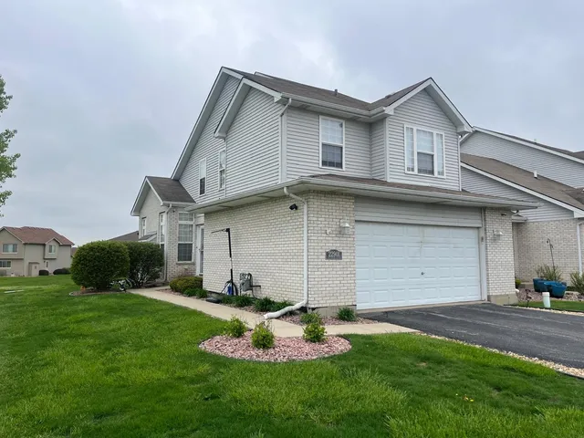 $240,000 | 22901 Westwind Drive, Richton Park, IL 60471
