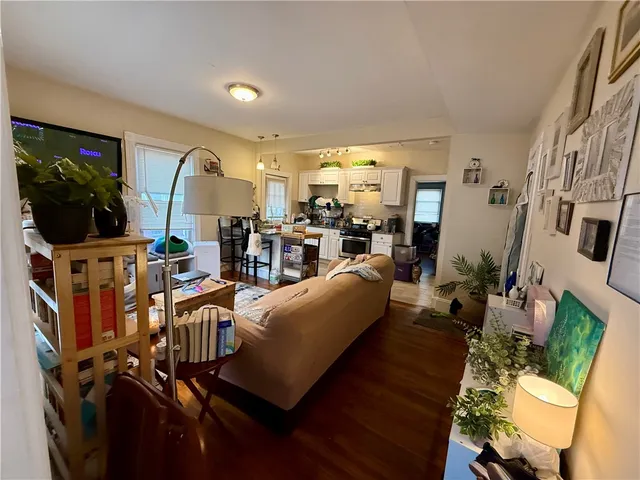 $1,650 | 157 Smith Street, Unit L1, Cranston, RI 02905