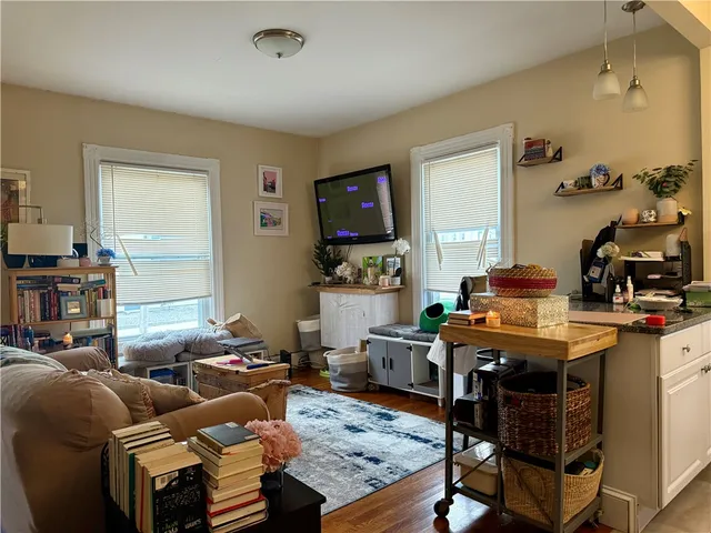 $1,650 | 157 Smith Street, Unit L1, Cranston, RI 02905