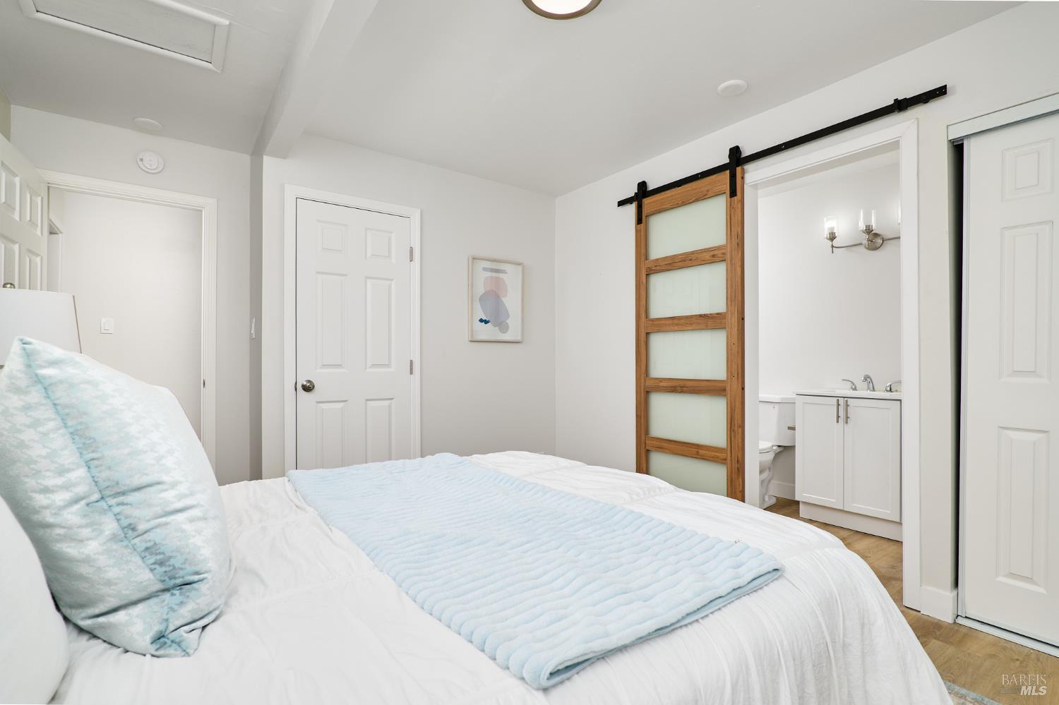 736 Nevada Street Fairfield, CA 94533 - Photo 25 of 36 a bedroom with a large bed and a window