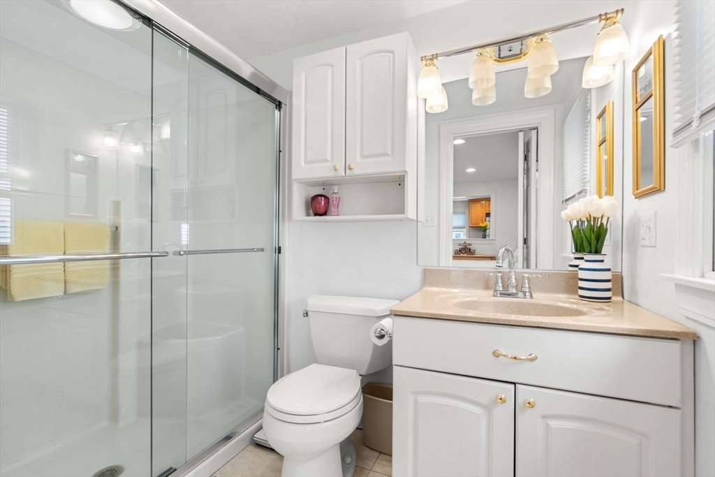 66 Ellery Road Waltham, MA 02453 - Photo 33 of 42 Gallery Image 33