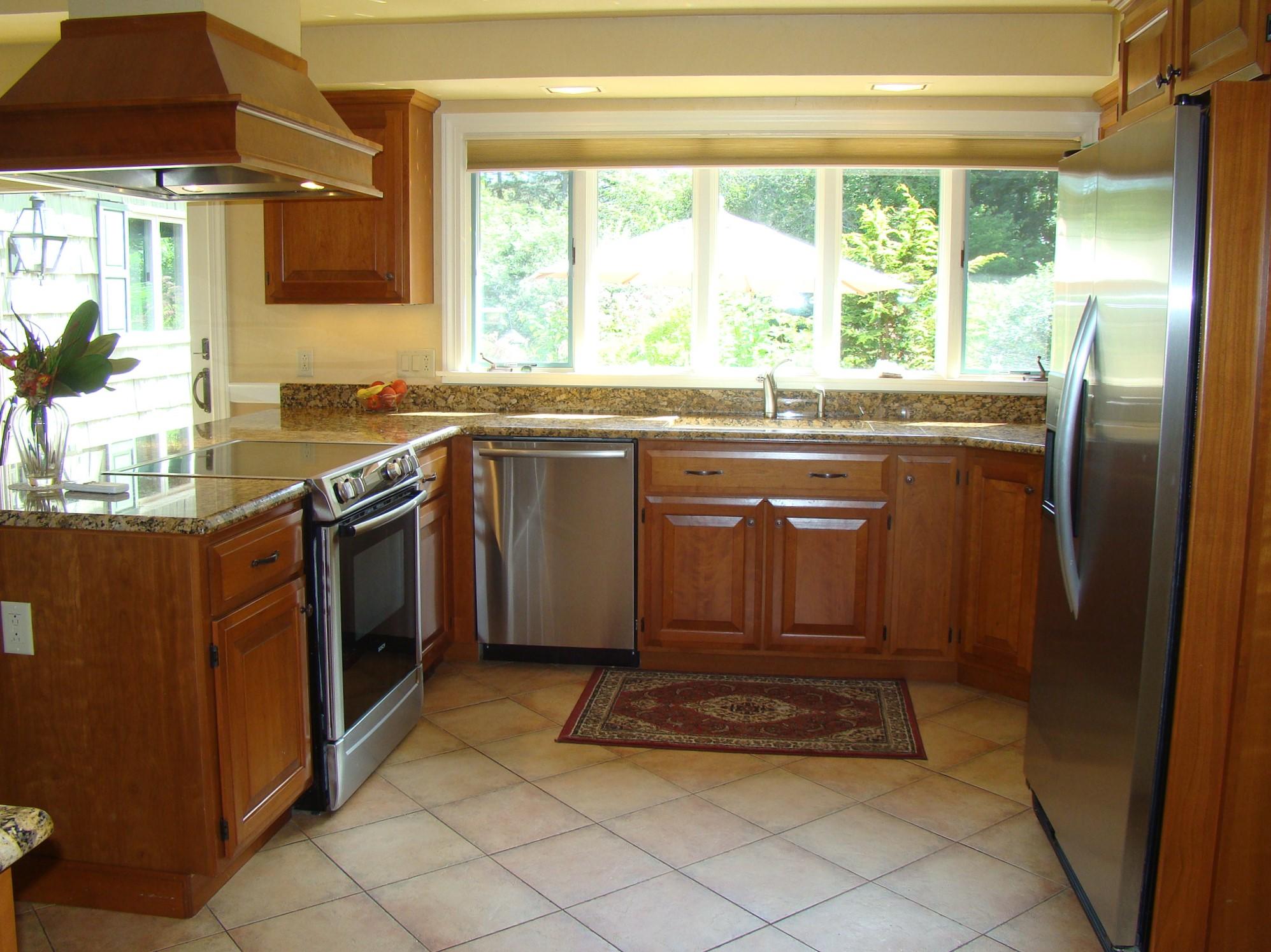 10 Nottingham Road Auburn, ME 04210 - Photo 14 of 45 Fully applianced