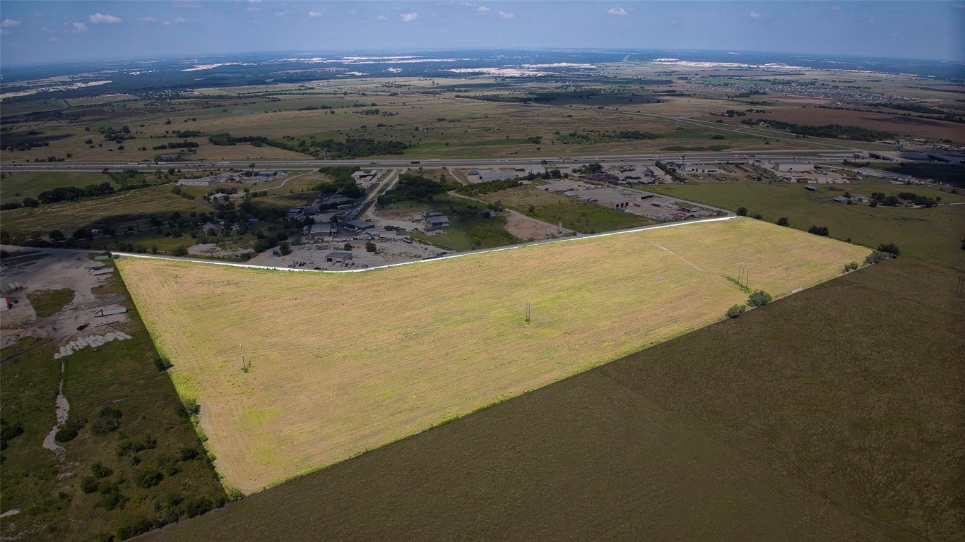 35 Ih Georgetown, TX 78626 - Photo 22 of 33 a view of outdoor space and mountain view