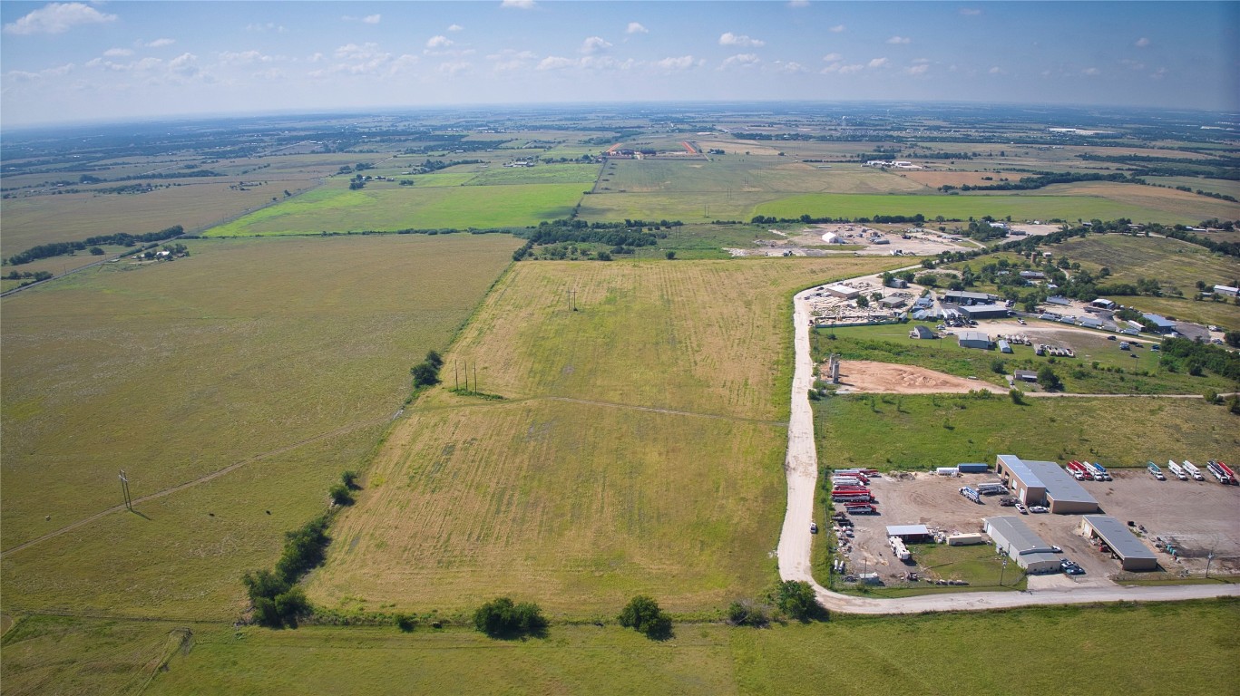 35 Ih Georgetown, TX 78626 - Photo 25 of 33 a view of a lake with a big yard