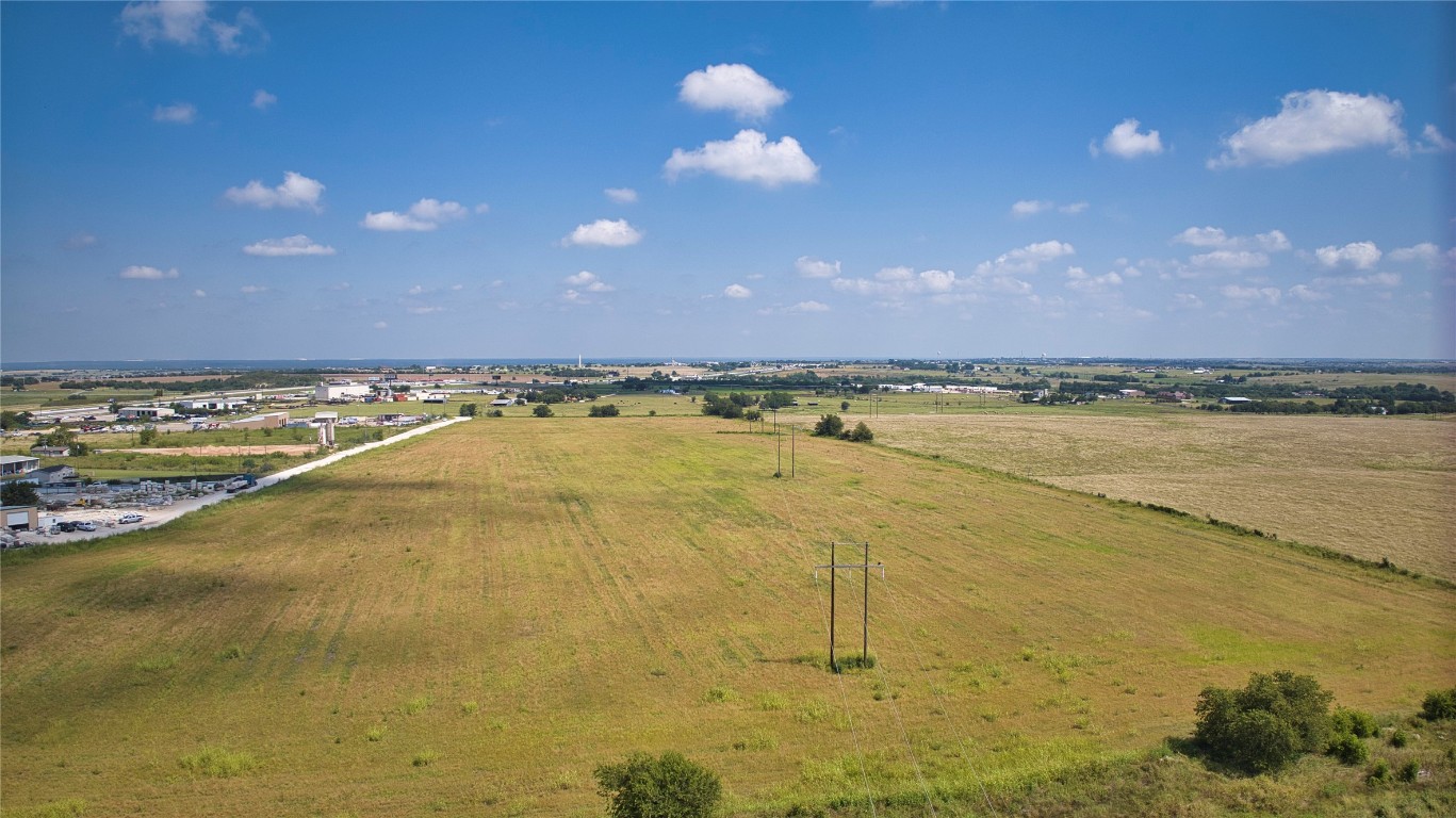 35 Ih Georgetown, TX 78626 - Photo 32 of 33 a view of an ocean and city