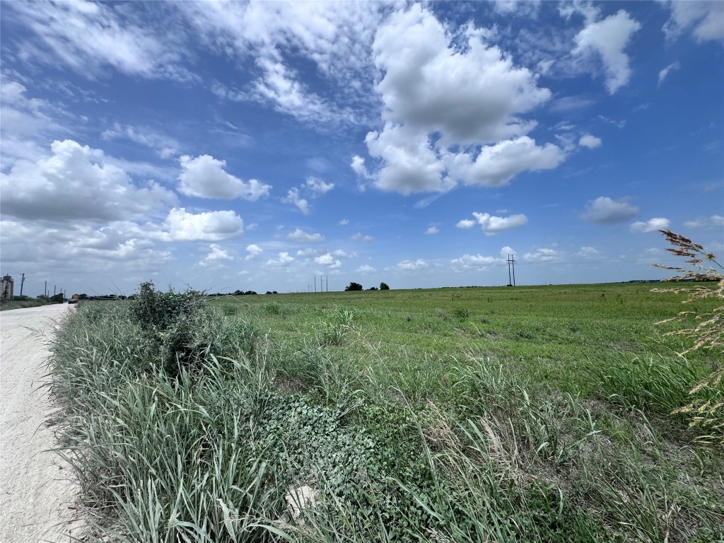 35 Ih Georgetown, TX 78626 - Photo 8 of 33