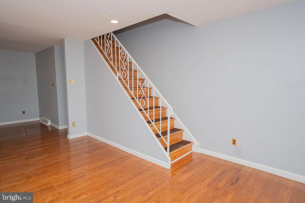 9957 Sandy Road Philadelphia, PA 19115 - Photo 12 of 28