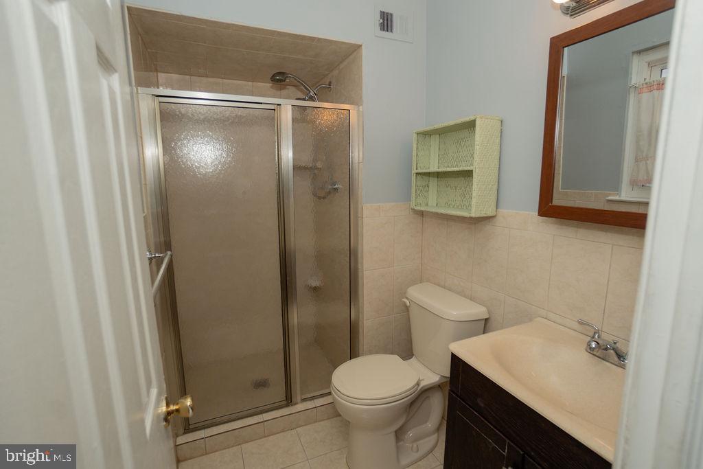 9957 Sandy Road Philadelphia, PA 19115 - Photo 15 of 28