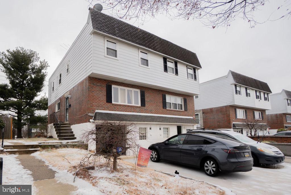 9957 Sandy Road Philadelphia, PA 19115 - Photo 2 of 28